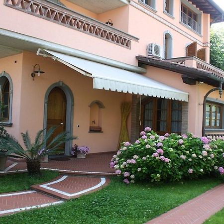 Casamare Gianluca Marina di Massa Quarto foto