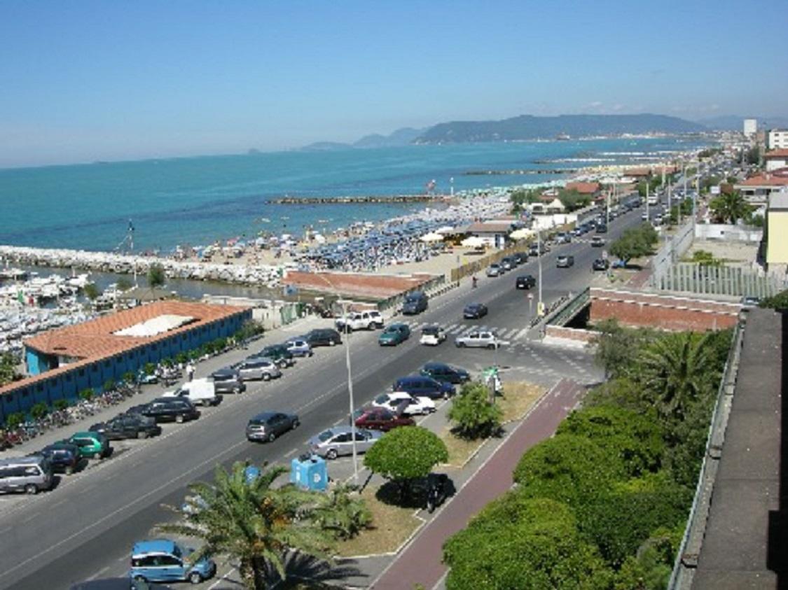 Casamare Gianluca Marina di Massa Exterior foto